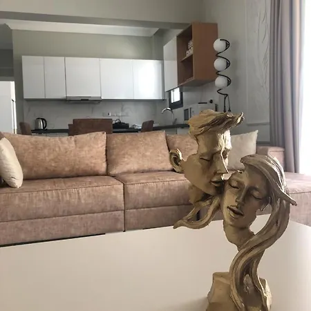Apartament Caesar Blue & 1+1 *